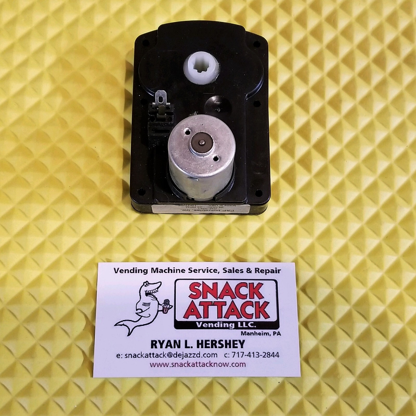 RPD CORP COMBO MACHINE SNACK & DRINK VEND MOTOR / Free Ship!