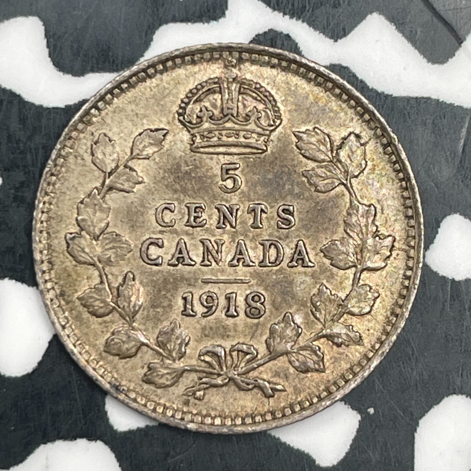 1918 Canada 5 Cents Lot#F8691 Silver! Nice!