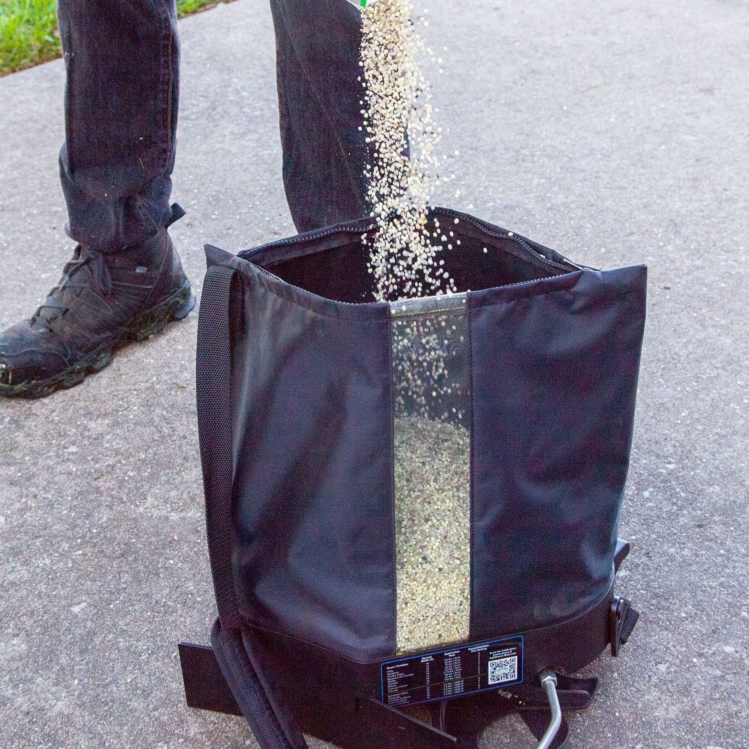 Spyker 25lb Bag Spreader with Material Viewing Window & Easy Calibration Syst...