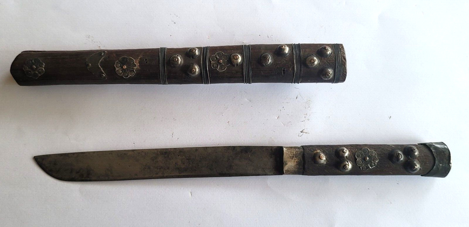 RARE Traditional Mongolian,China  dagger , approxi., the middle of the 20th