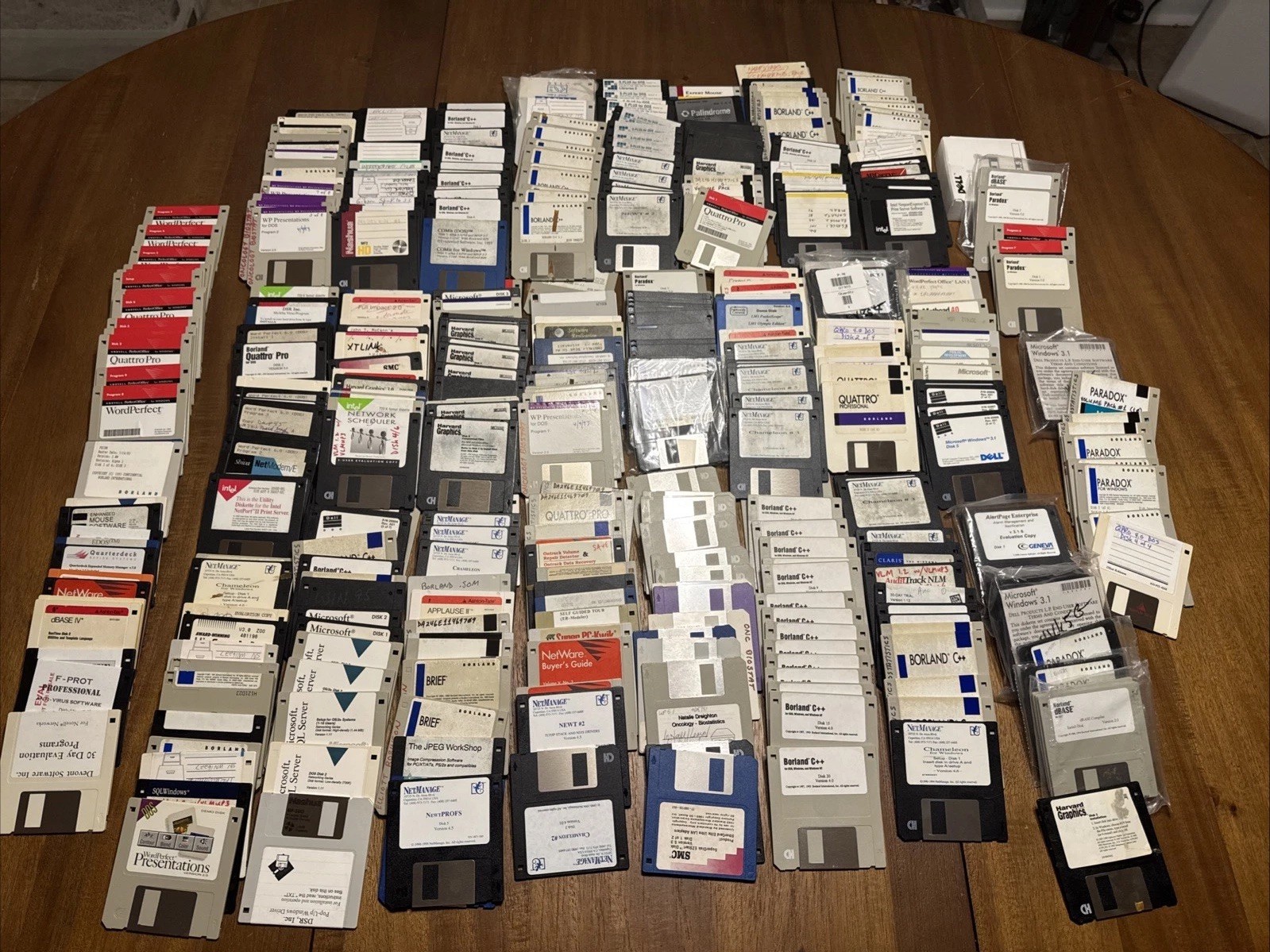 Lot Of Over 420 Floppy Disk Collection For Vintage Computers Untested