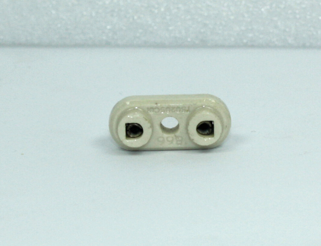 One New Old Stock Elco Ceramic Socket TS0205C01 for Quartz Crystal