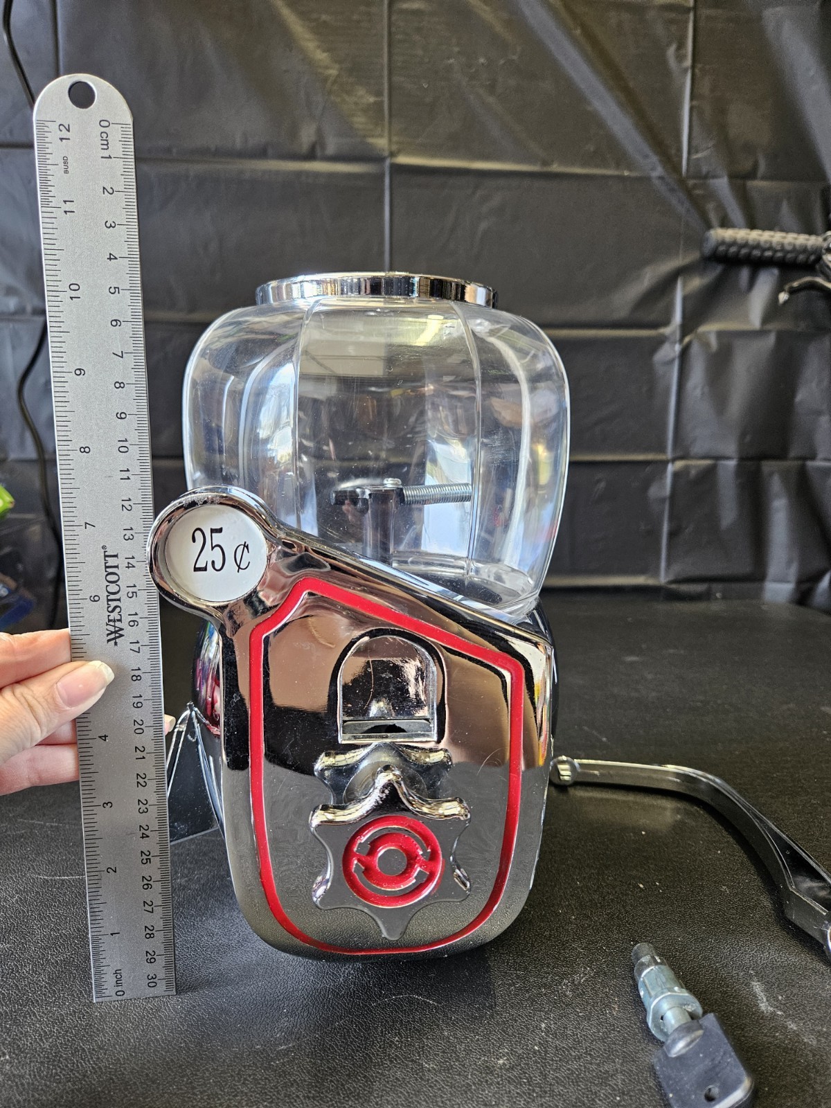 Vintage Gumball Candy Nuts Machine With Key! *read*