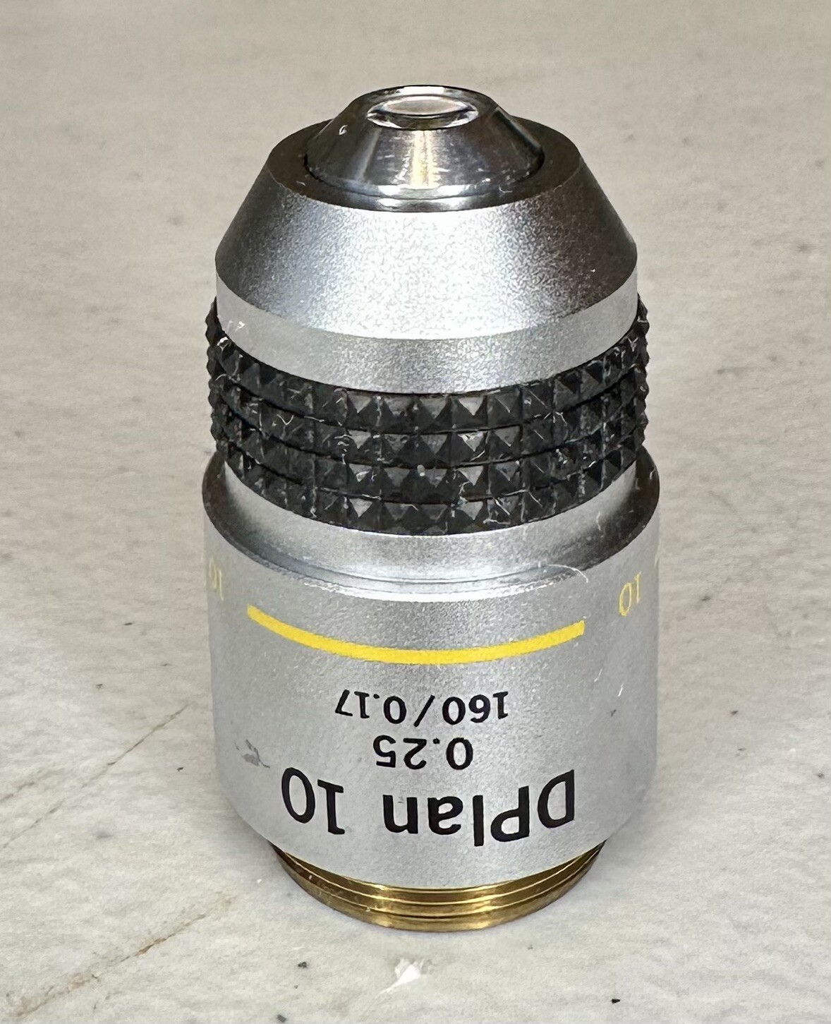 Olympus DPlan 10 0.25 160 / 0.17 Microscope Objective