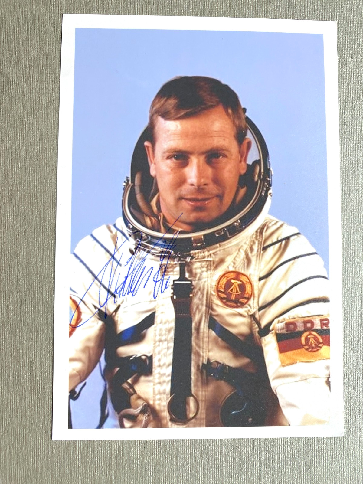 Eberhard Köllner GDR astronaut signed photo 10x15 autograph