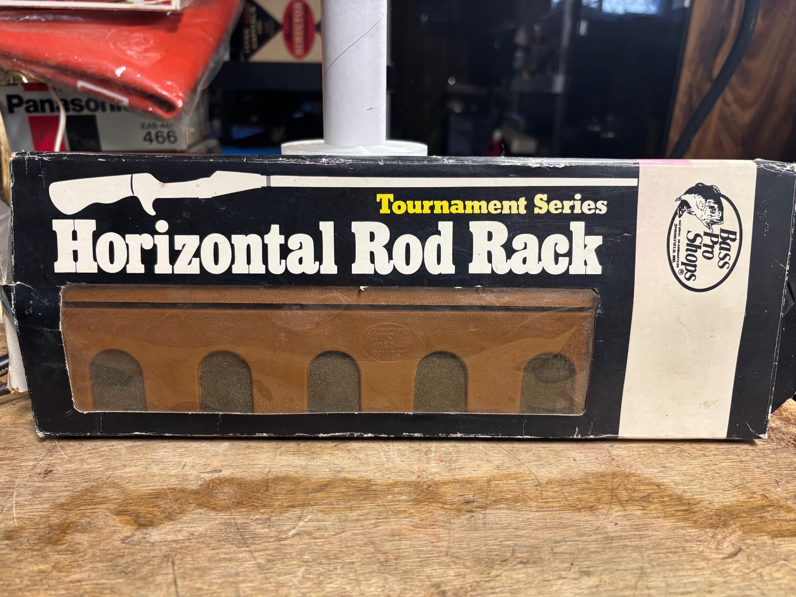 Bass Pro Shops  FISHING ROD Horizontal WALL Rack  HOLDS  6 RODS NOS Vintage