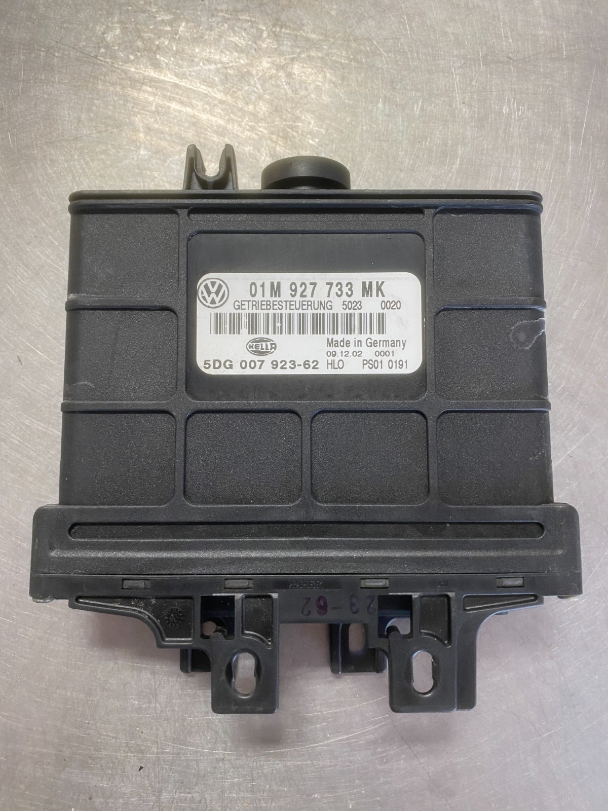 Volkswagen Golf Iv Diesel 1.9 Gearbox Control Module Ecu 01m927733 Mk