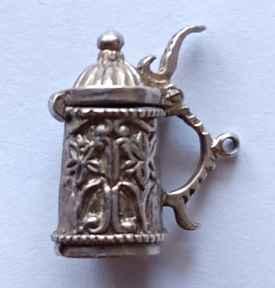 1960s-80s VINTAGE SILVER BRACELET CHARM TANKARD.   CH2-5