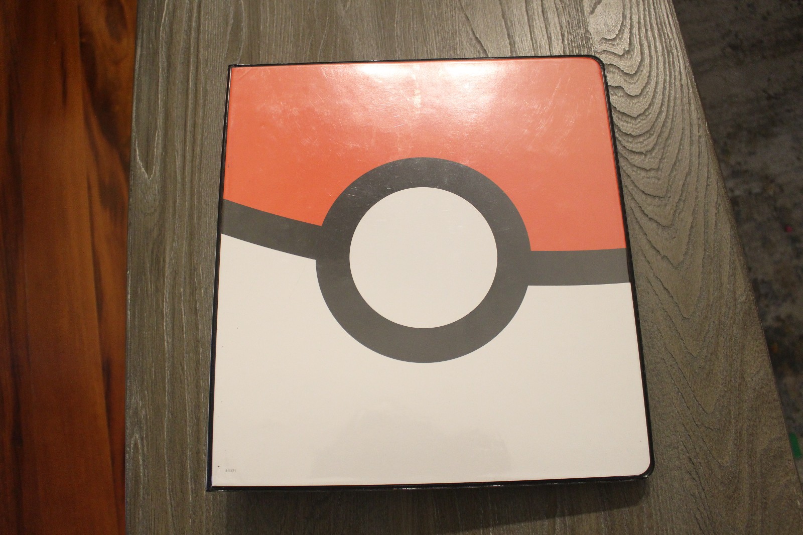 Pokemon Ultra Pro POKEBALL 3-RING D-RING BINDER w/ 20 Pages