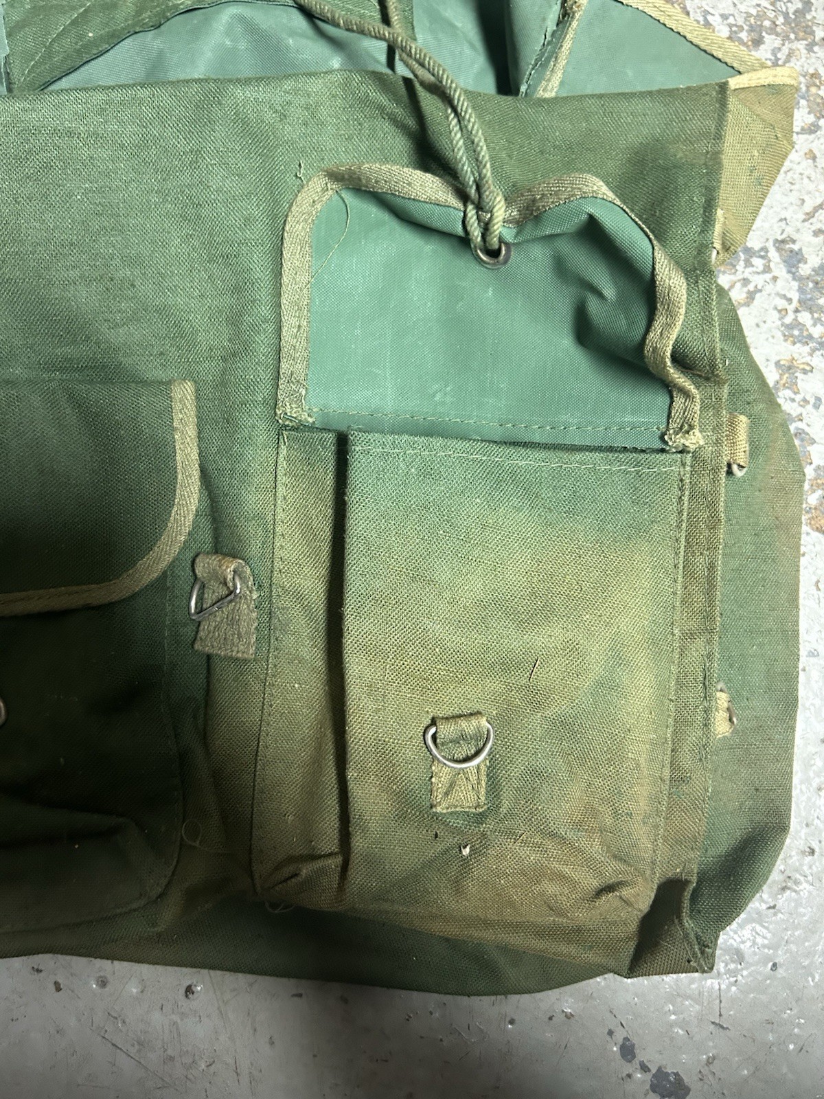 Vintage Possibly US Army Green Backpack Decent Shape 1950-1980?