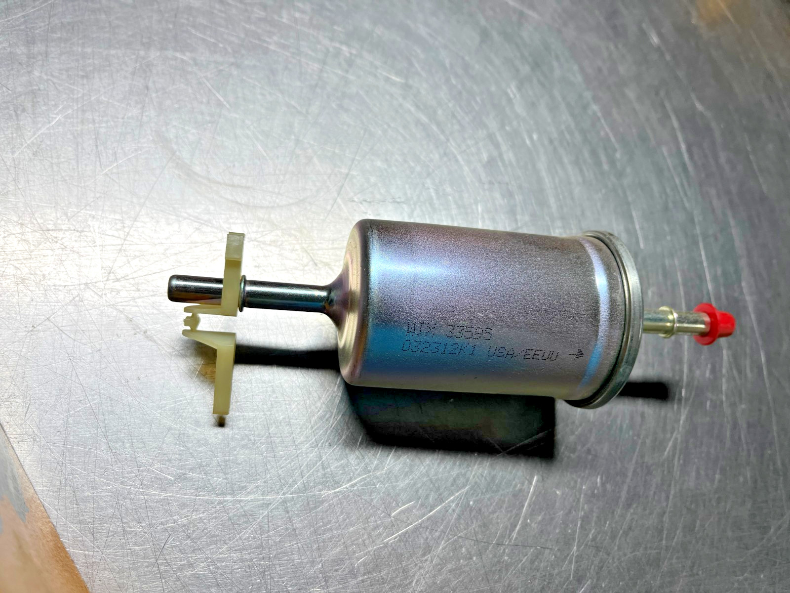33595 Genuine WIX Fuel FILTER