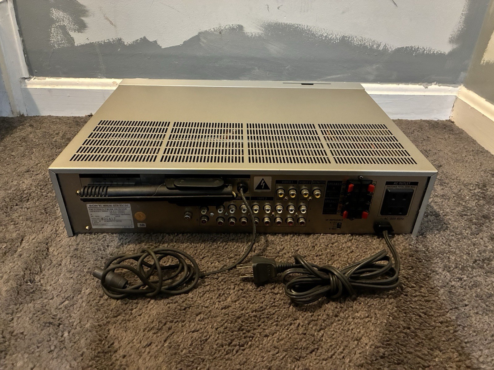 Sony STR-VX750 FM Stereo/FM-AM Receiver AV Computer Control Center Nice