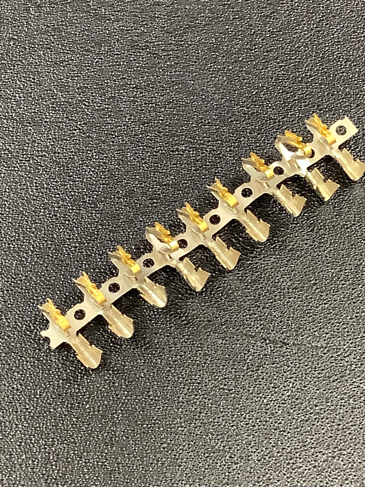 08-58-0110 -C - MOLEX - Non-Gendered Contact Gold 18-20 AWG Crimp, 100 Pcs,