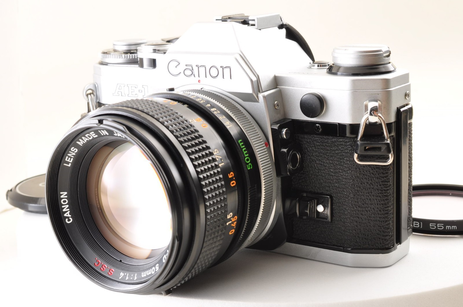 Canon AE-1 Silver Film Camera /FD 50mm f1.4 SSC MF Lens *Near Mint* #4351
