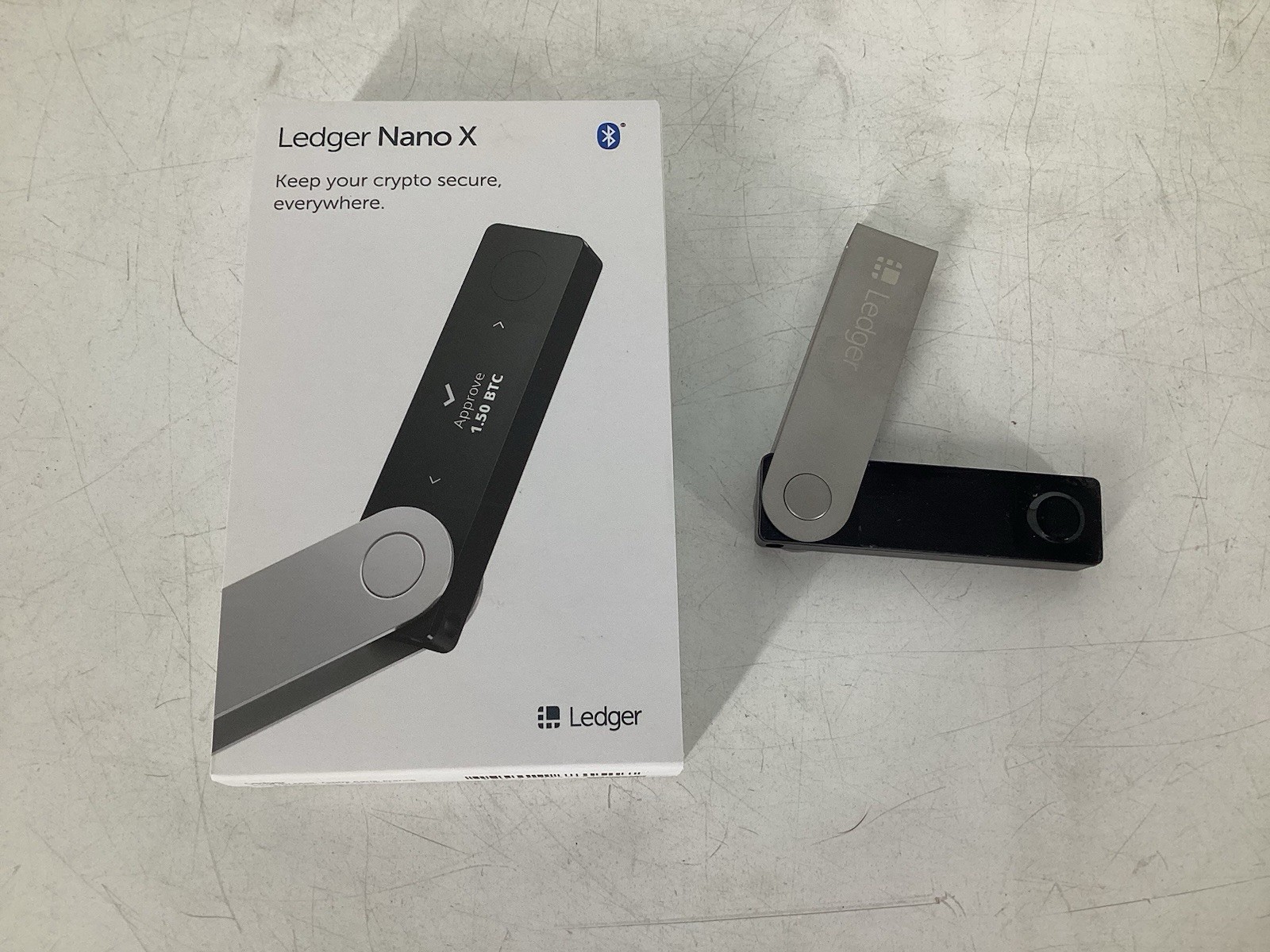 Ledger Nano X Crypto Hardware Wallet Bluetooth Black OPEN BOX