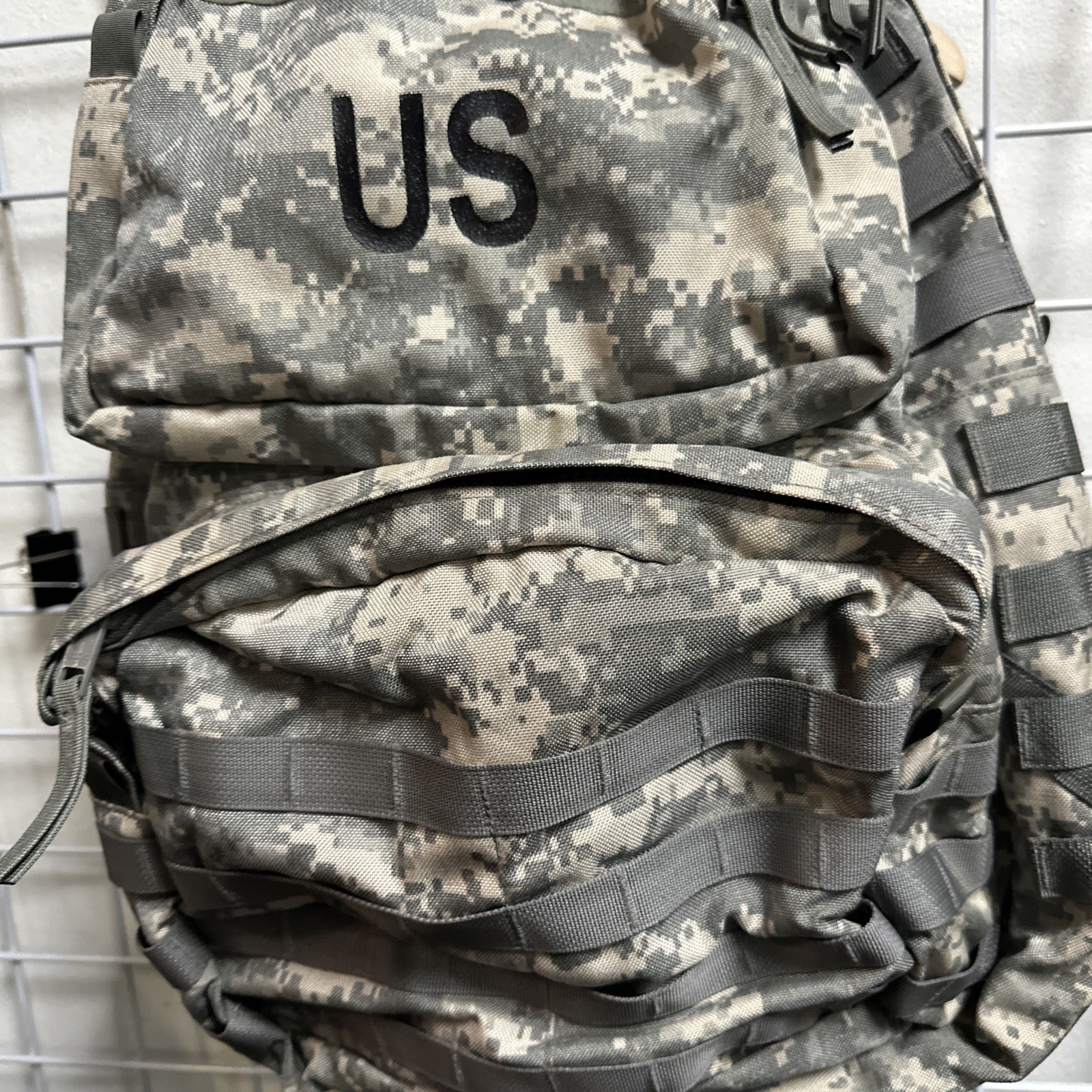 NEW USGI ACU DIGITAL MOLLE Medium Rucksack Backpack New