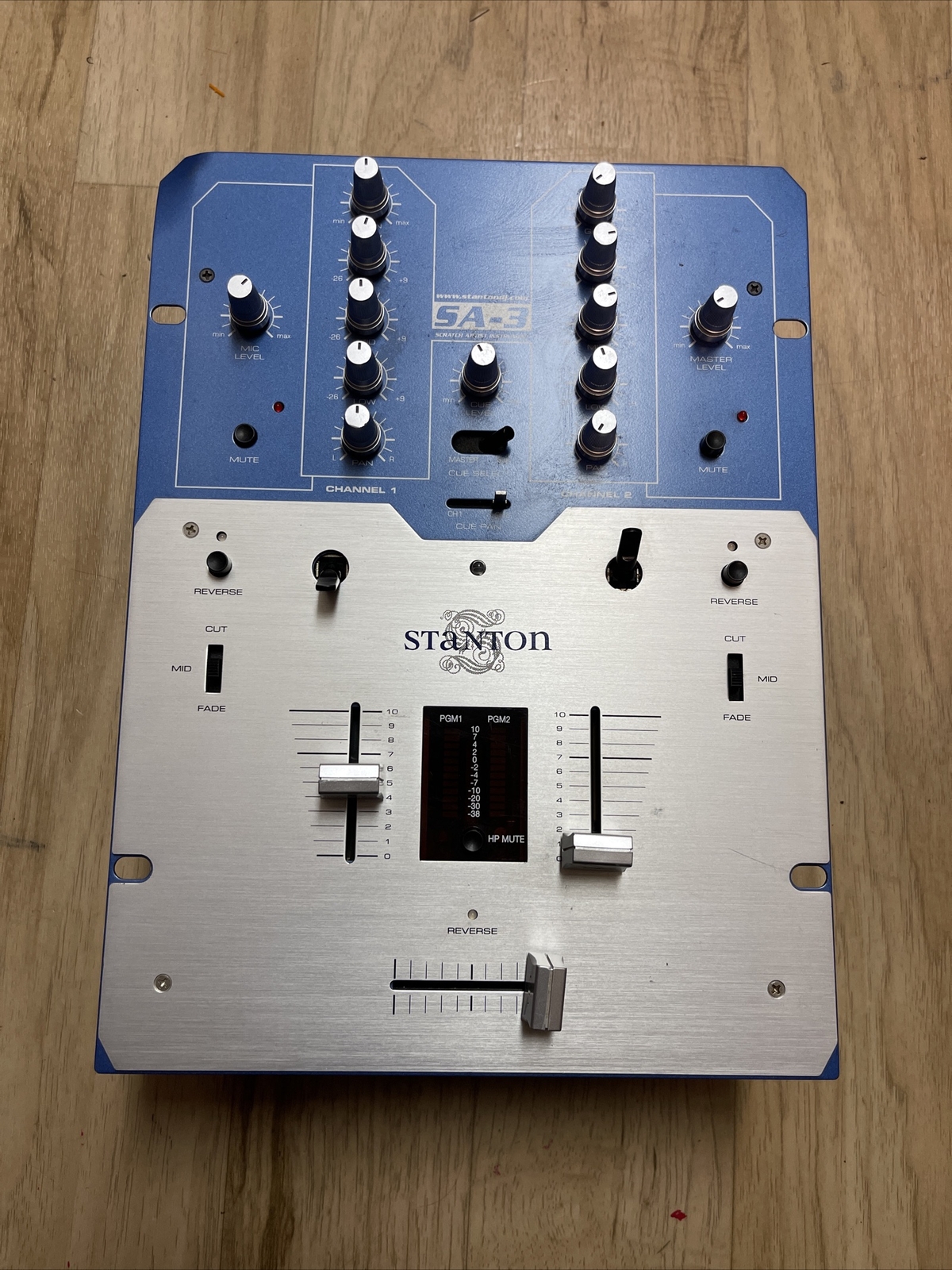 Stanton SA3 DJ Mixer Scratch Mixer Battle Mixer MIT Original Untested