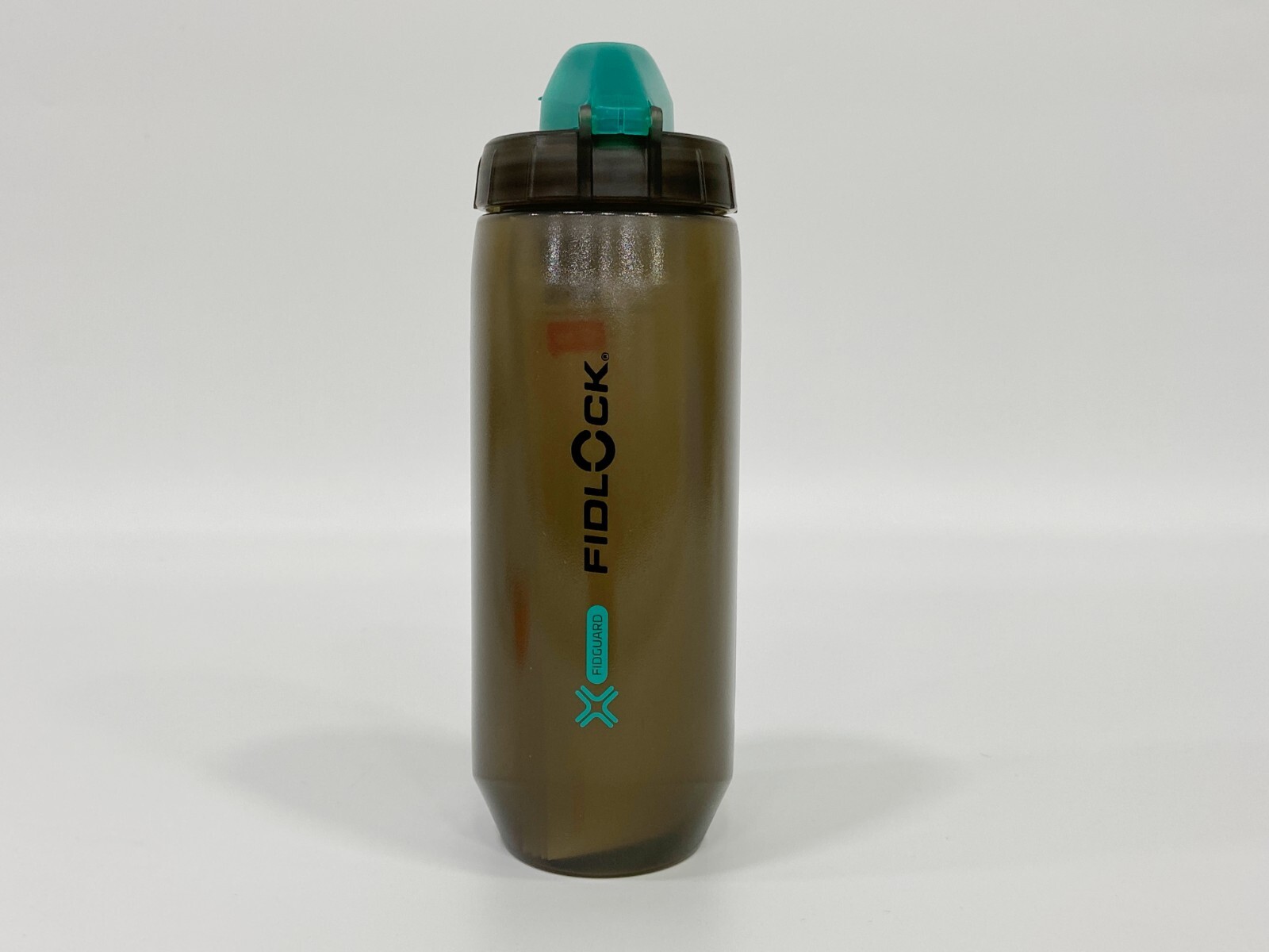 Fidlock TWIST Water Bottle 590ml (Antibacterial Transparent Black) No Bike Base