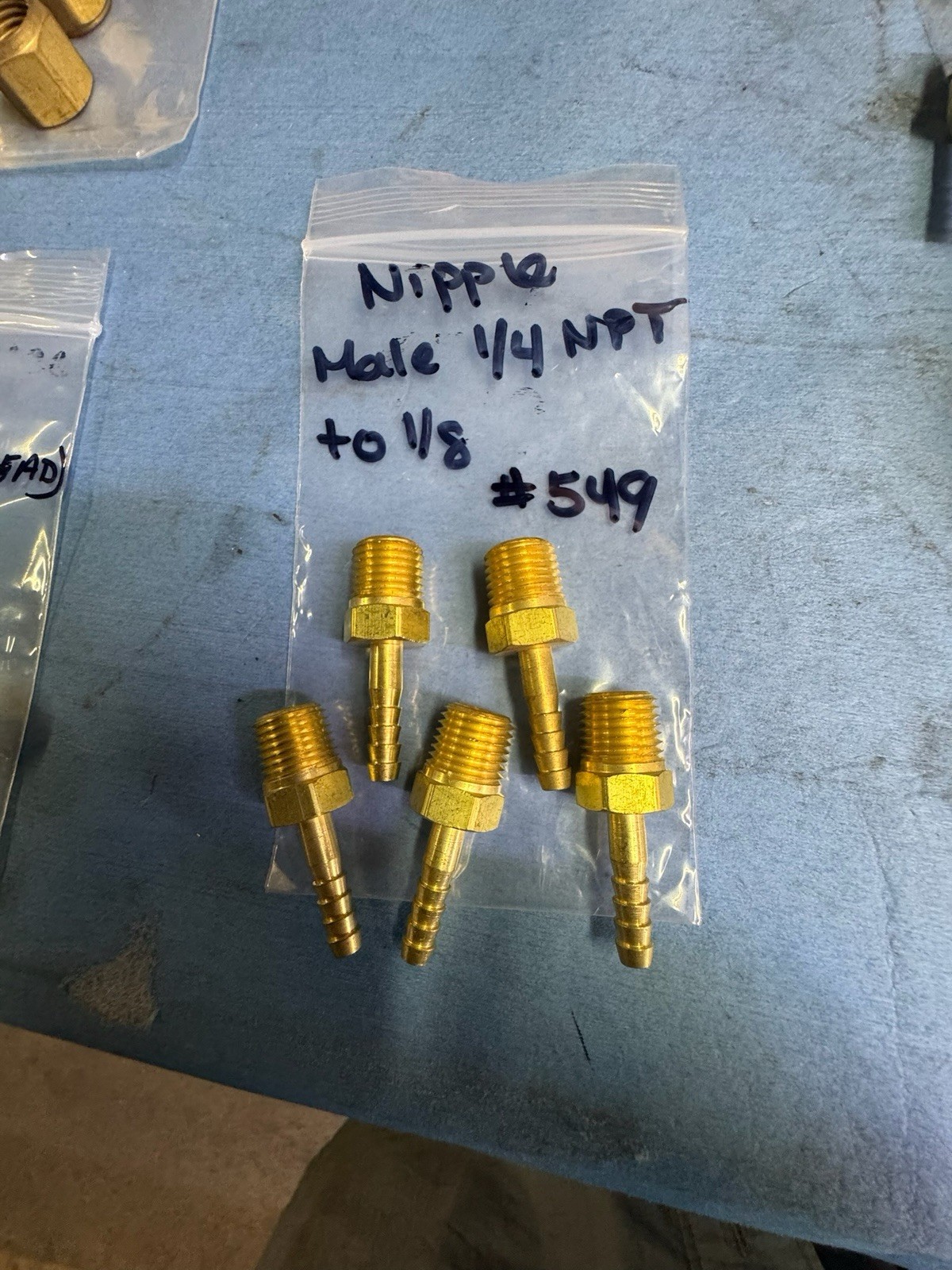 #549 Nipple Male 1/4 NPT to 1/8 Western Brass Fitting New Ol Stock 5 Pk