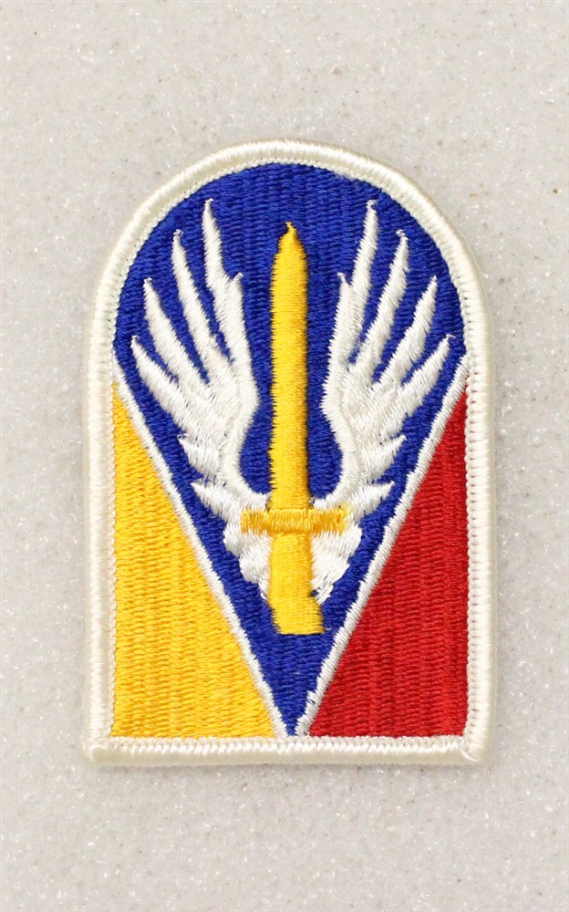 Army patch 4466 - Joint Readiness Command w/merrowed edge