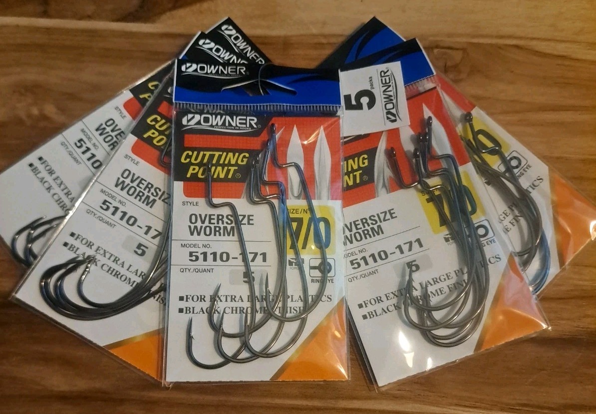 Owner 5110-171 Size 7/0 Oversize Worm Fishing Hooks Qty 5 X 5 Packs