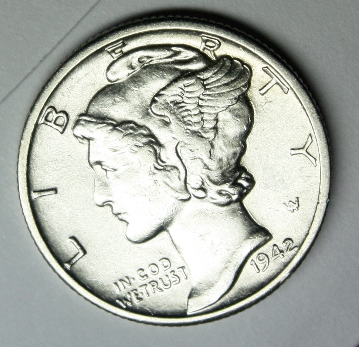1942-d Mercury Head Dime High Grade   (Inventory A)