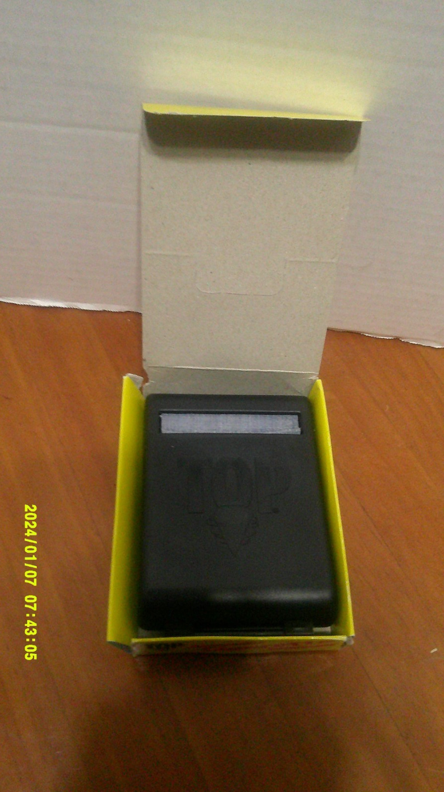 TOP Automatic CIGARETTE MAKER Plastic, Black Color Travel Size