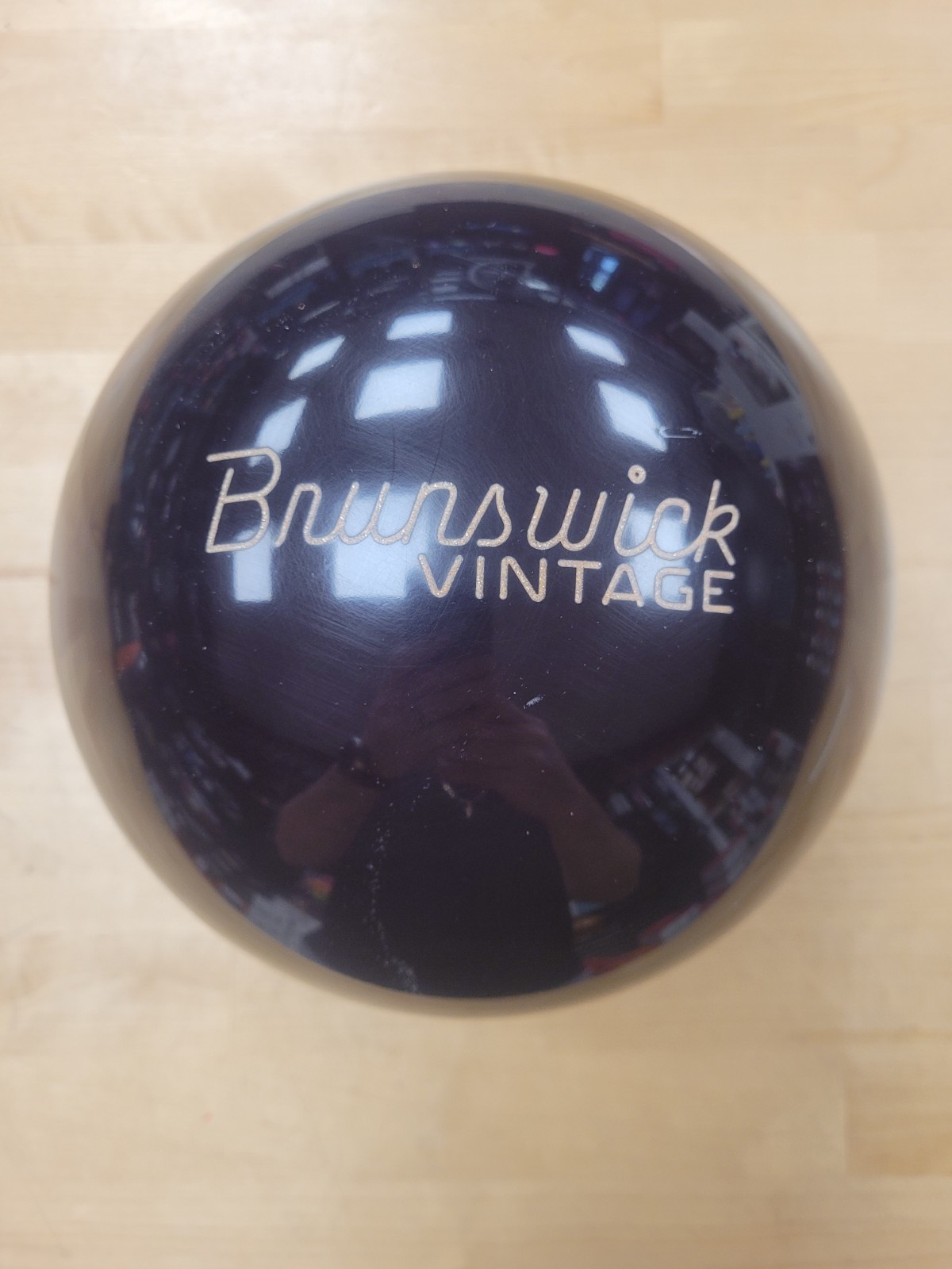 REFURBISHED BRUNSWICK LT-48 FULLY PLUGGED, AND RESURFACED 15 LBS.