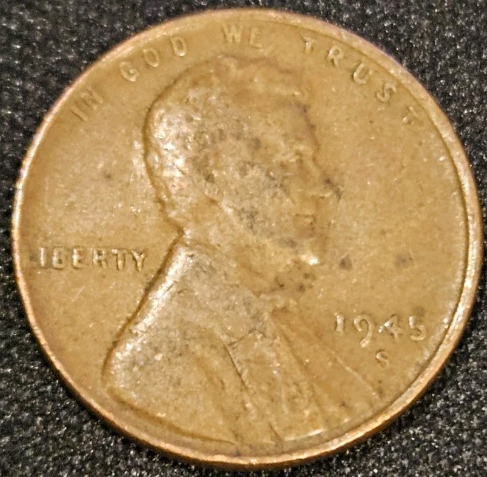 1945 Lincoln Wheat Cent • San Francisco Mint • Circulated • Free Shipping