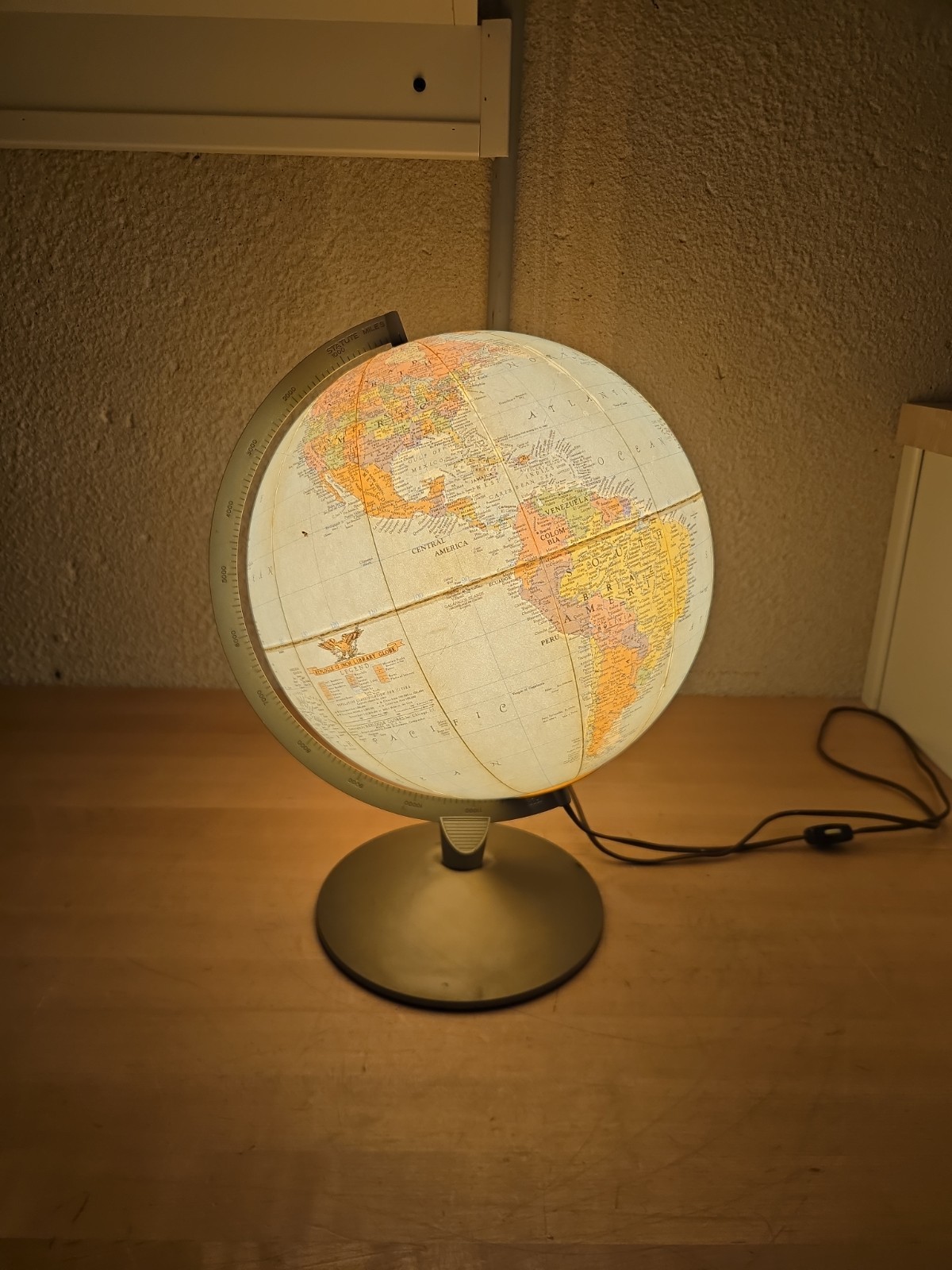 Vintage Replogle 12" Illuminated Library Desktop World Globe Lamp Light Up USA