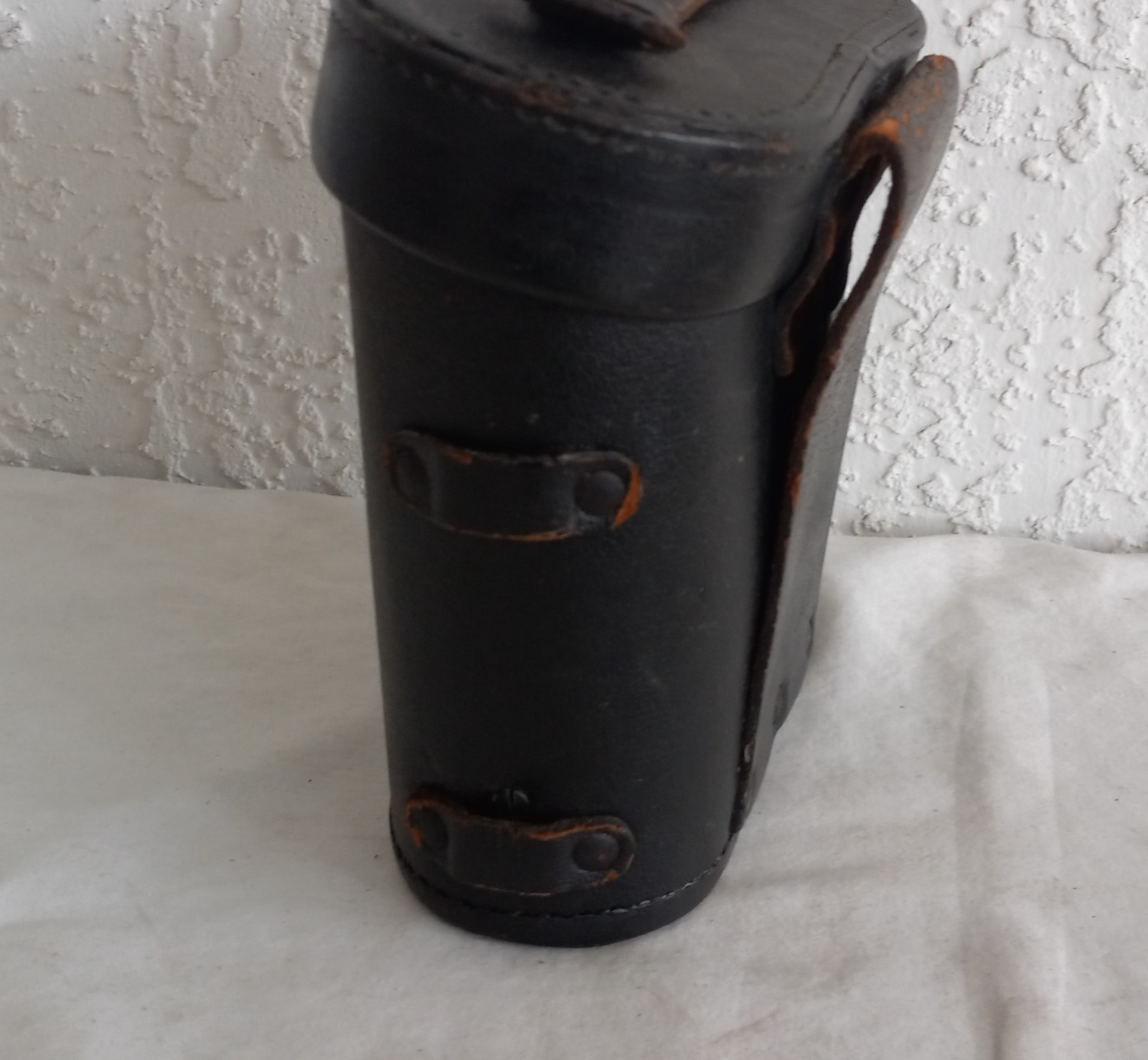 Vintage Fournier 8 x 25 Prism Binoculars with Case