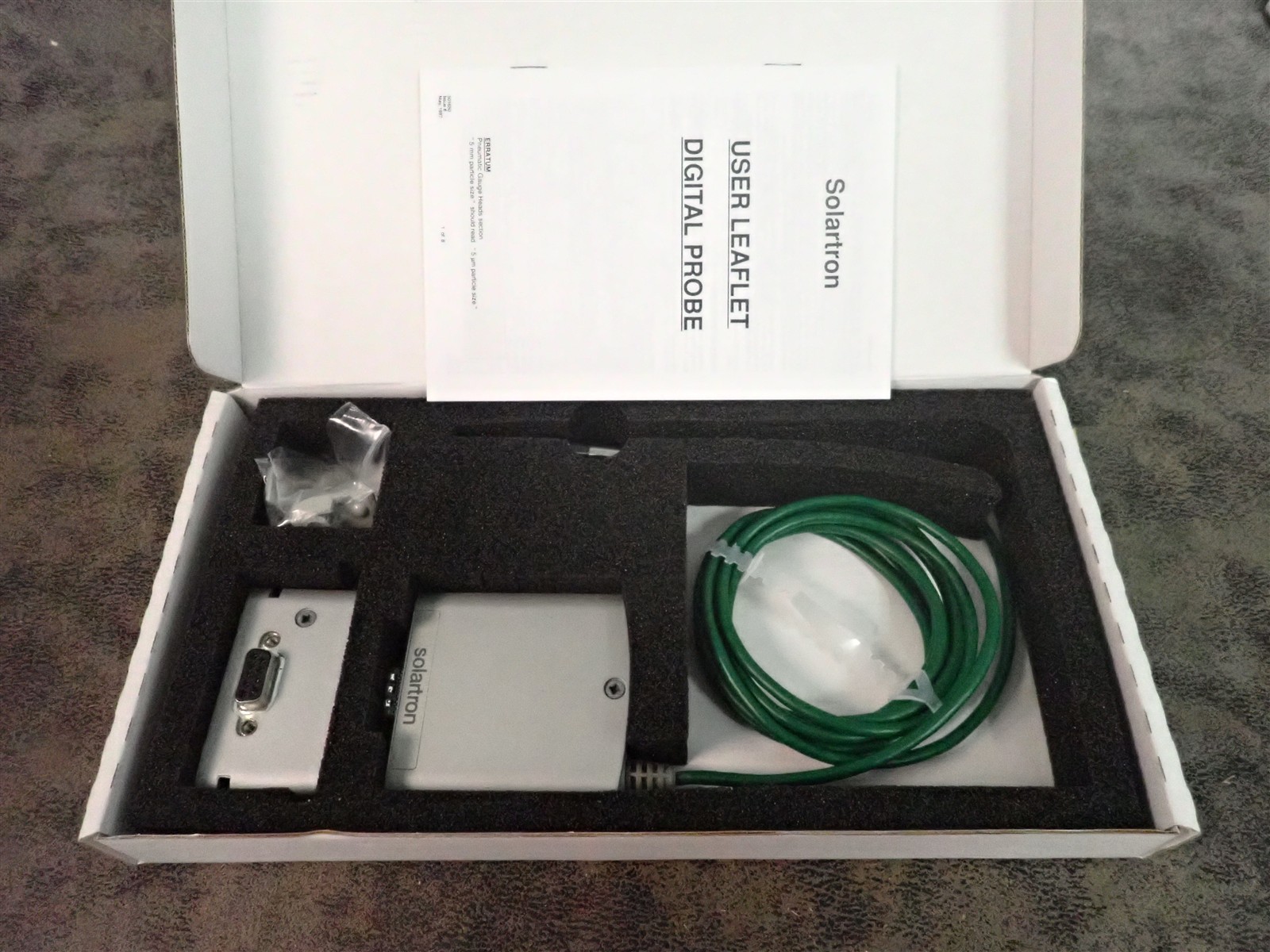 NEW Solartron 971200 DT2S Digital Probe (G83)