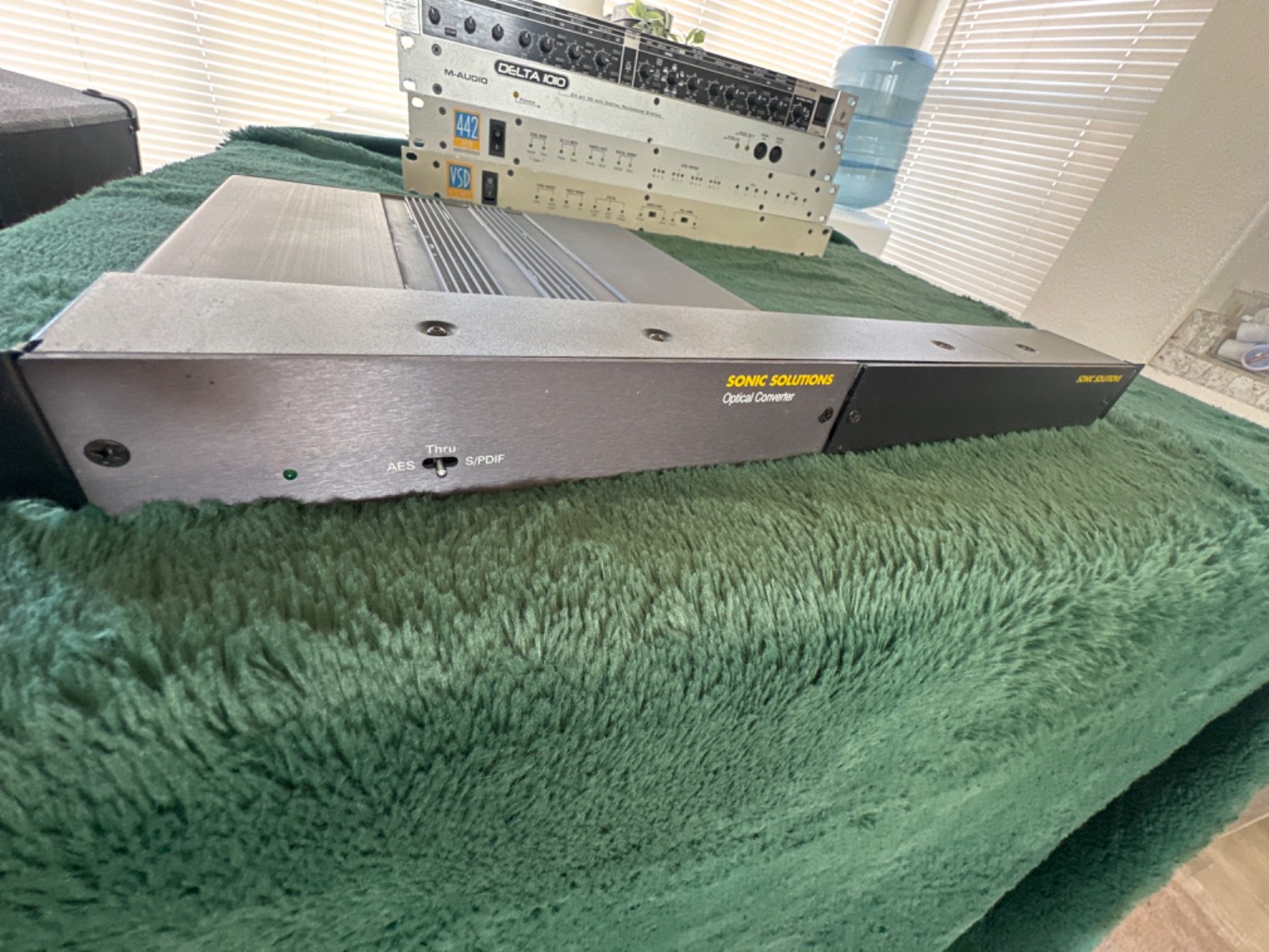 Sonic Solutions Opto Optical Converter