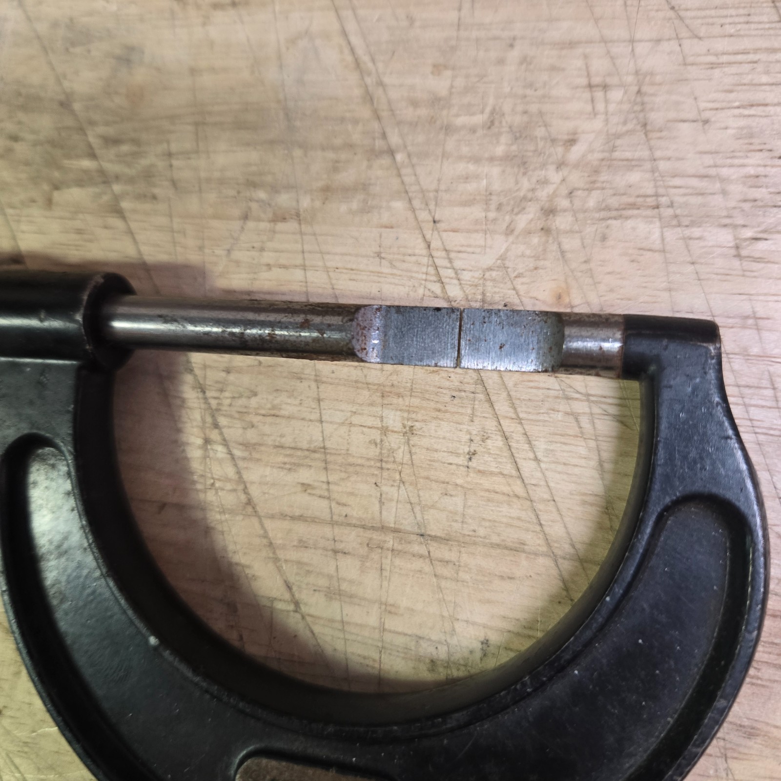 Starrett No. 486-1” Blade Micrometer 1"