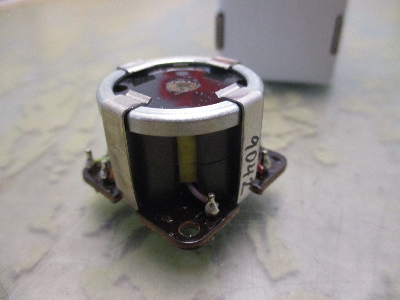 AML Audio Maintenance LTD CA-18-VTB9042 Audio Inductor [4*F-8]