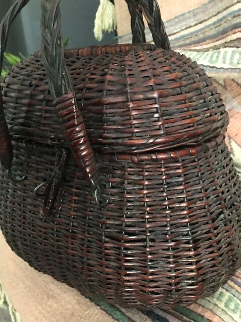 ANTIQUE LANCASTER AMISH KAVLI SKET DOUBLE BRAIDED-HANDLE WOVEN WICKER BASKET