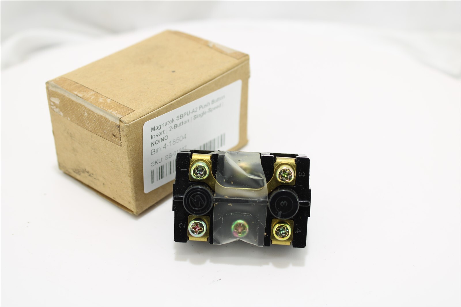 Magnetek SBPU-A2 Push Button Insert | 2-Button | Single-Speed | NO/NO