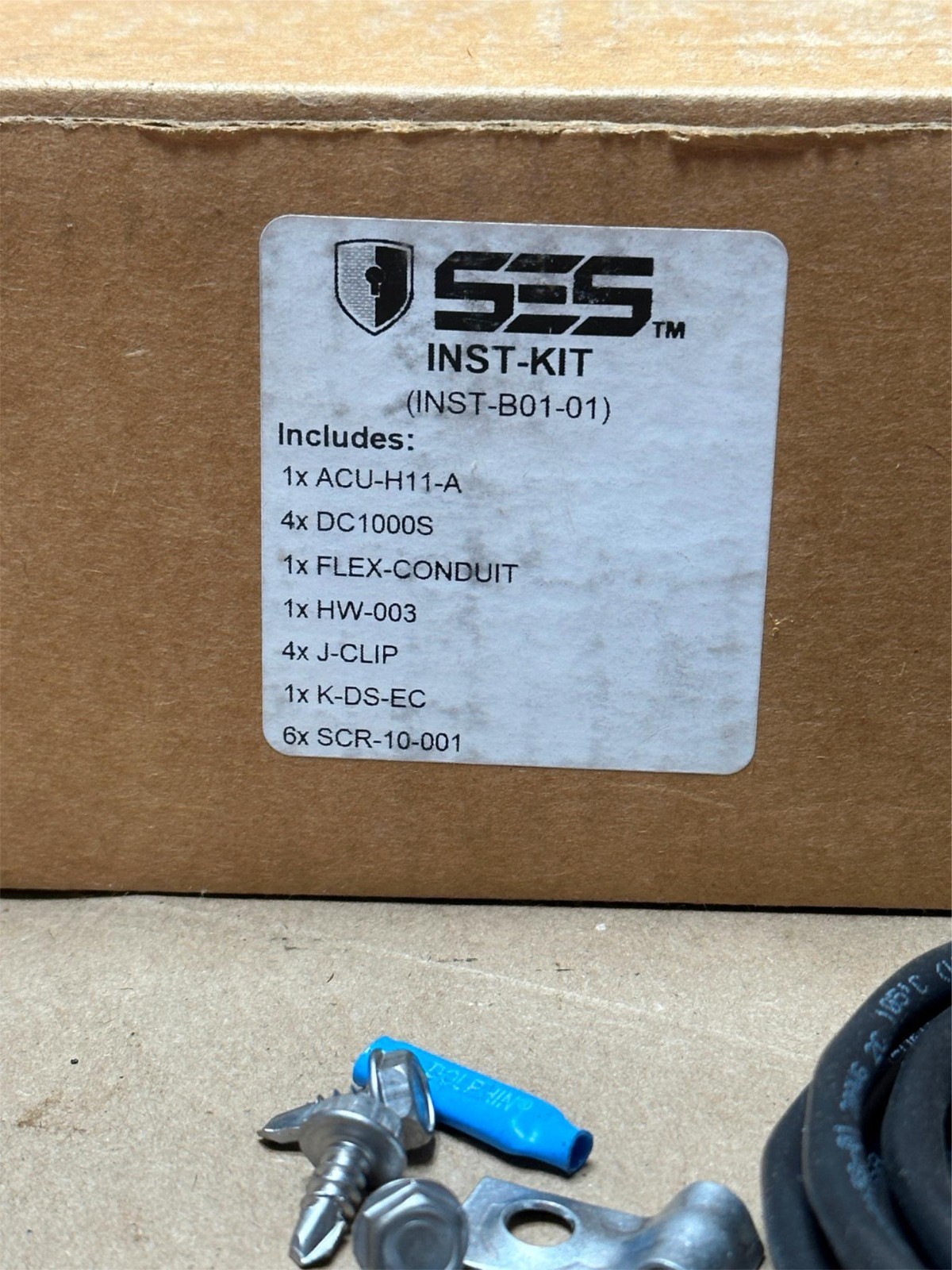 SES INST-B01-01 INST-KIT