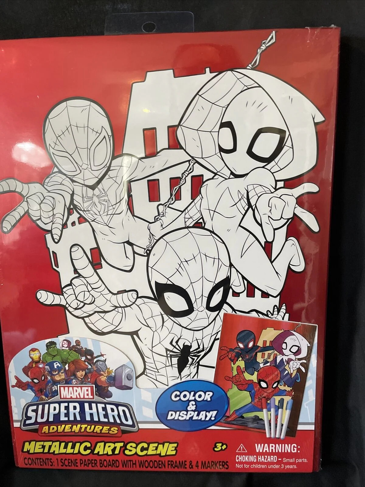Marvel superhero adventures, Metallic art scene