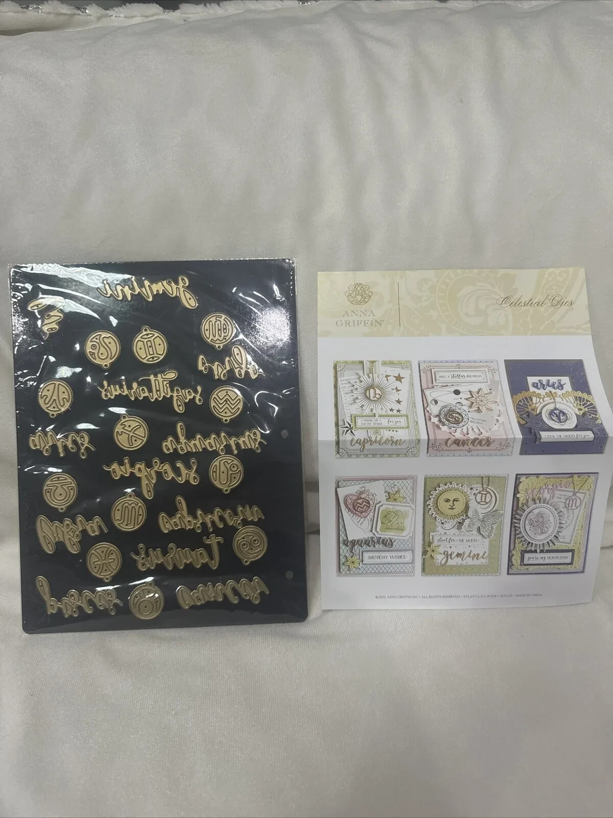 Anna Griffin Celestial Symbols Cut and Emboss Dies AG-1122H 723559 New