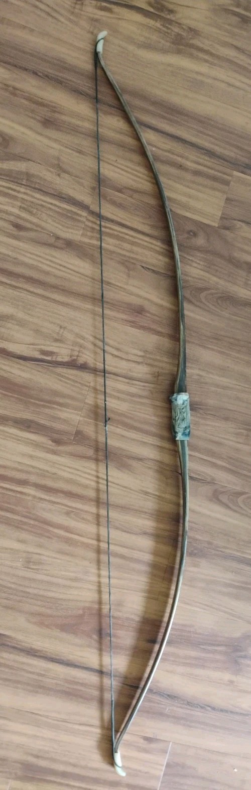 Vintage Shakespeare PARABOW MODEL B-6 MARKSMAN Solid Fiberglass Recurve Bow 25#