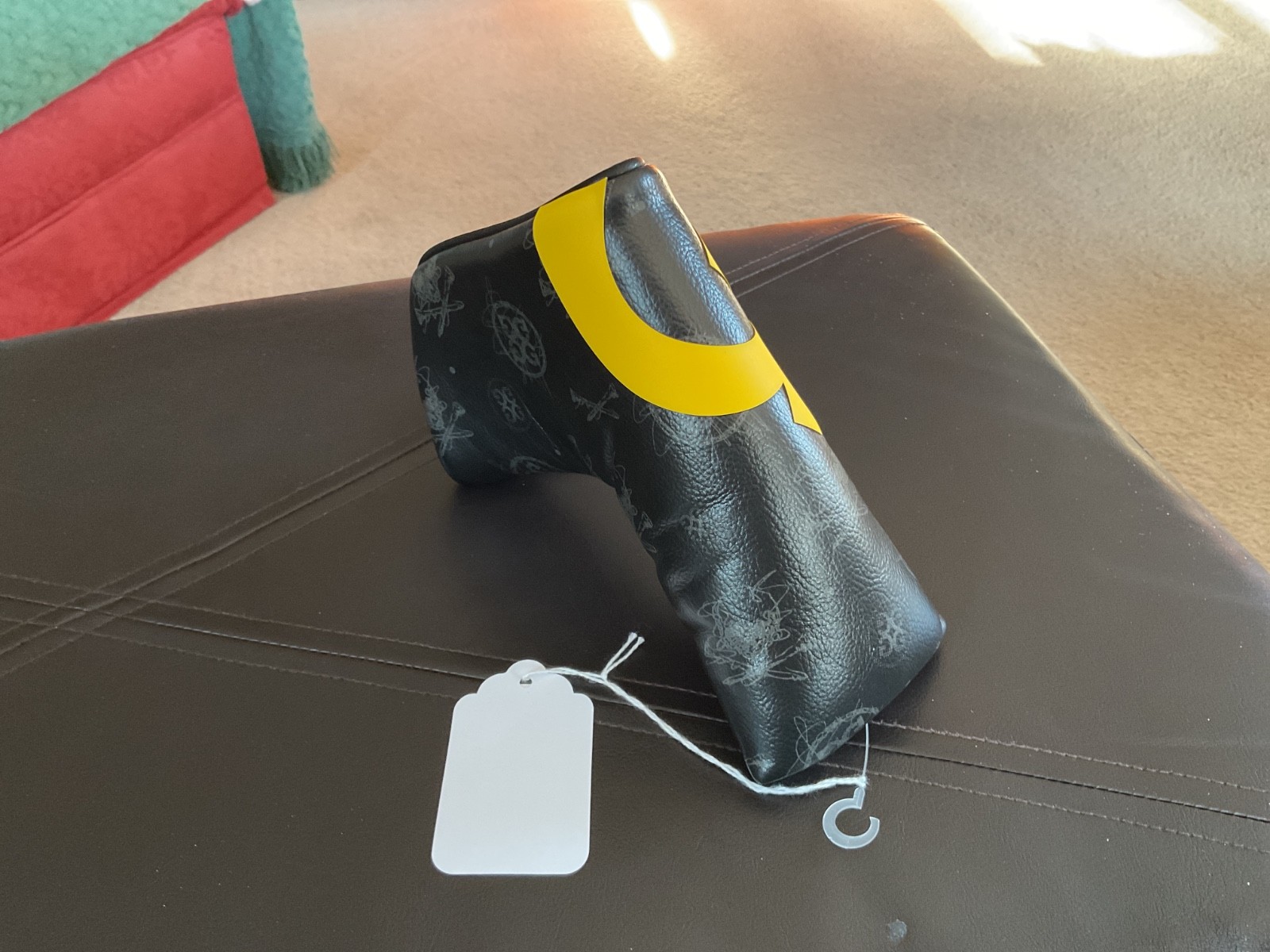 G/Fore Limited Edition Yellow Black Skulls & Tees Putter Headcover Brand New