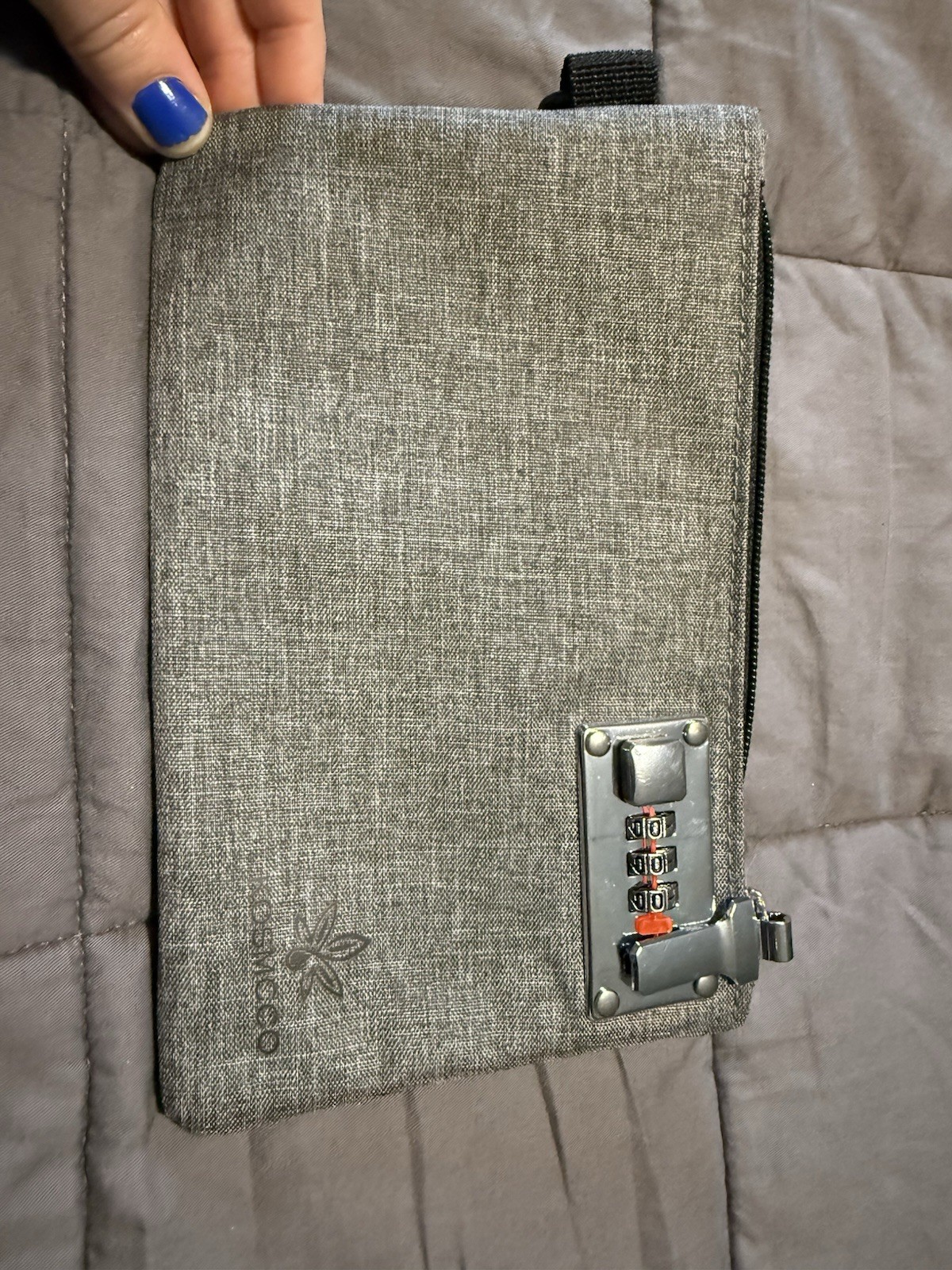 Lockable Bag