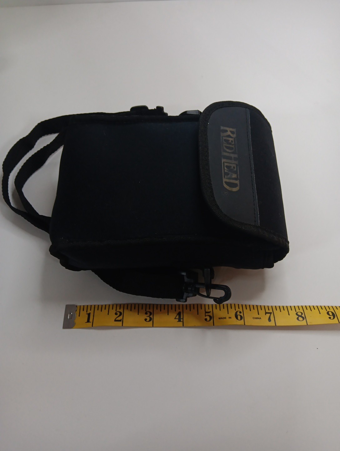 Red Head Binoculars / Camera Carrying Case W/ Cleaning Cloth And Strap
