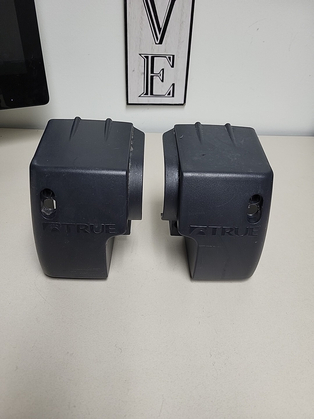 True Fitness TM50 Treadmill Rear Roller End Caps (14)