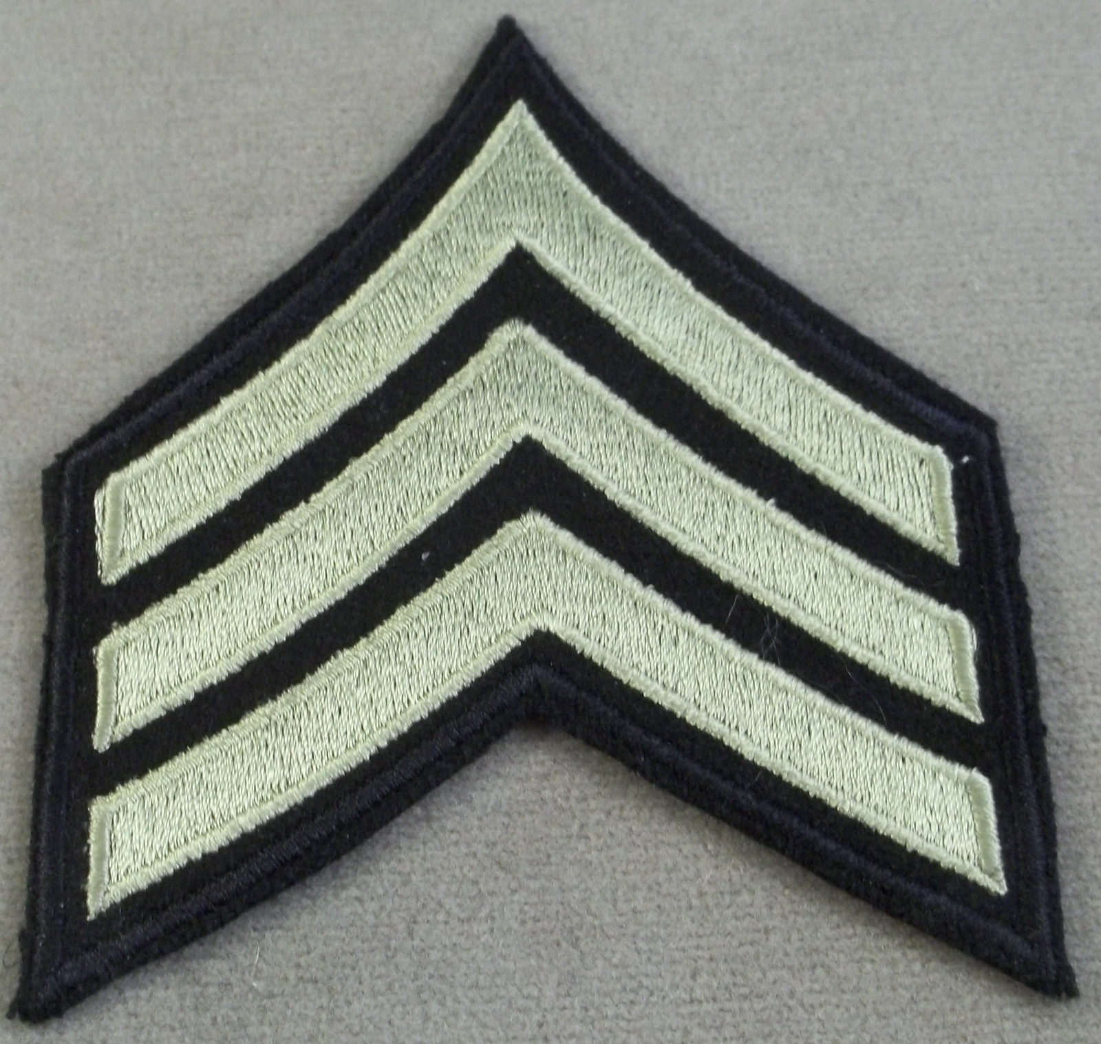 US Army WW II Sergeant Sleeve Rank Insignia Reproduction Cut Edge Pair