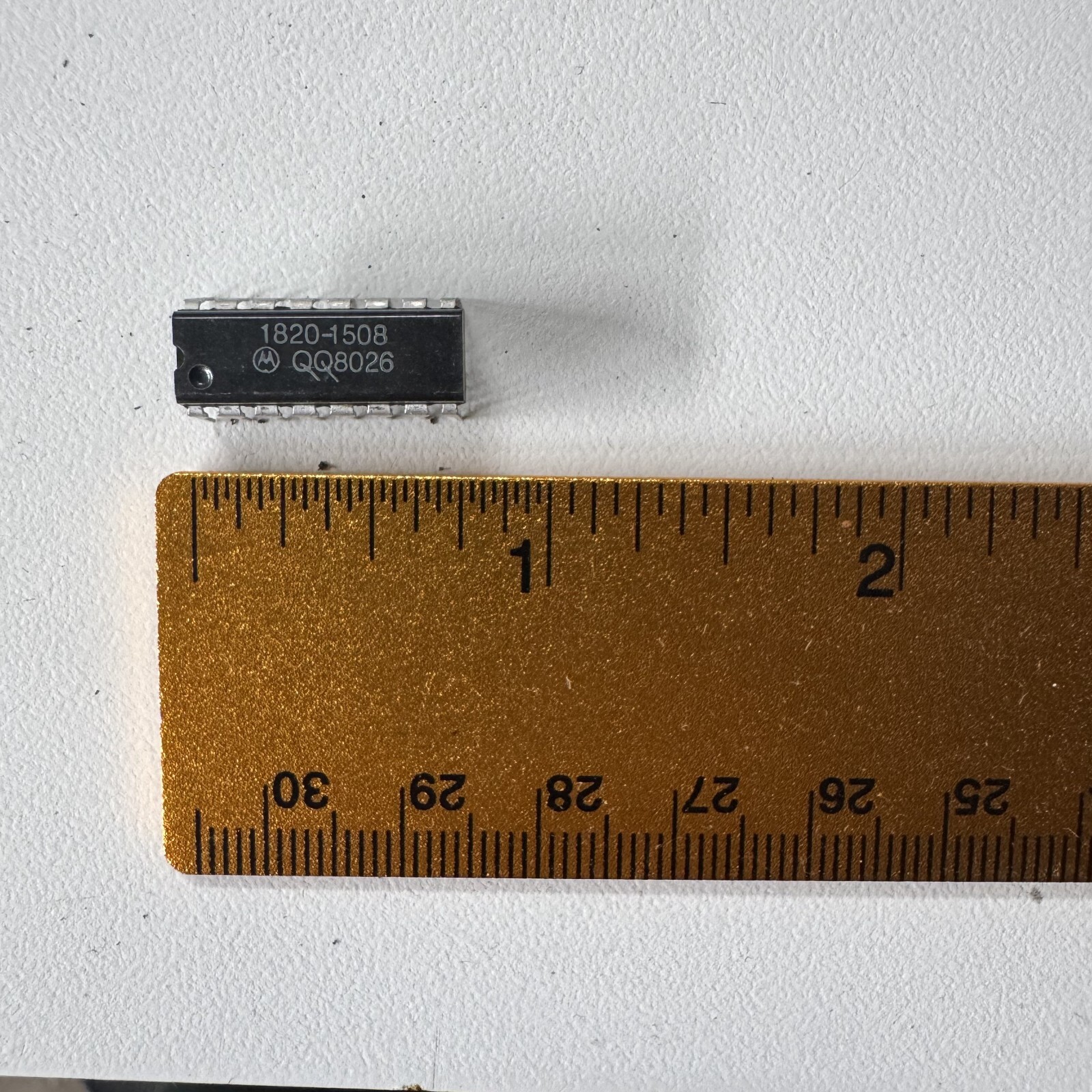 HP / AGILENT 1820-1508 integrated circuit ic
