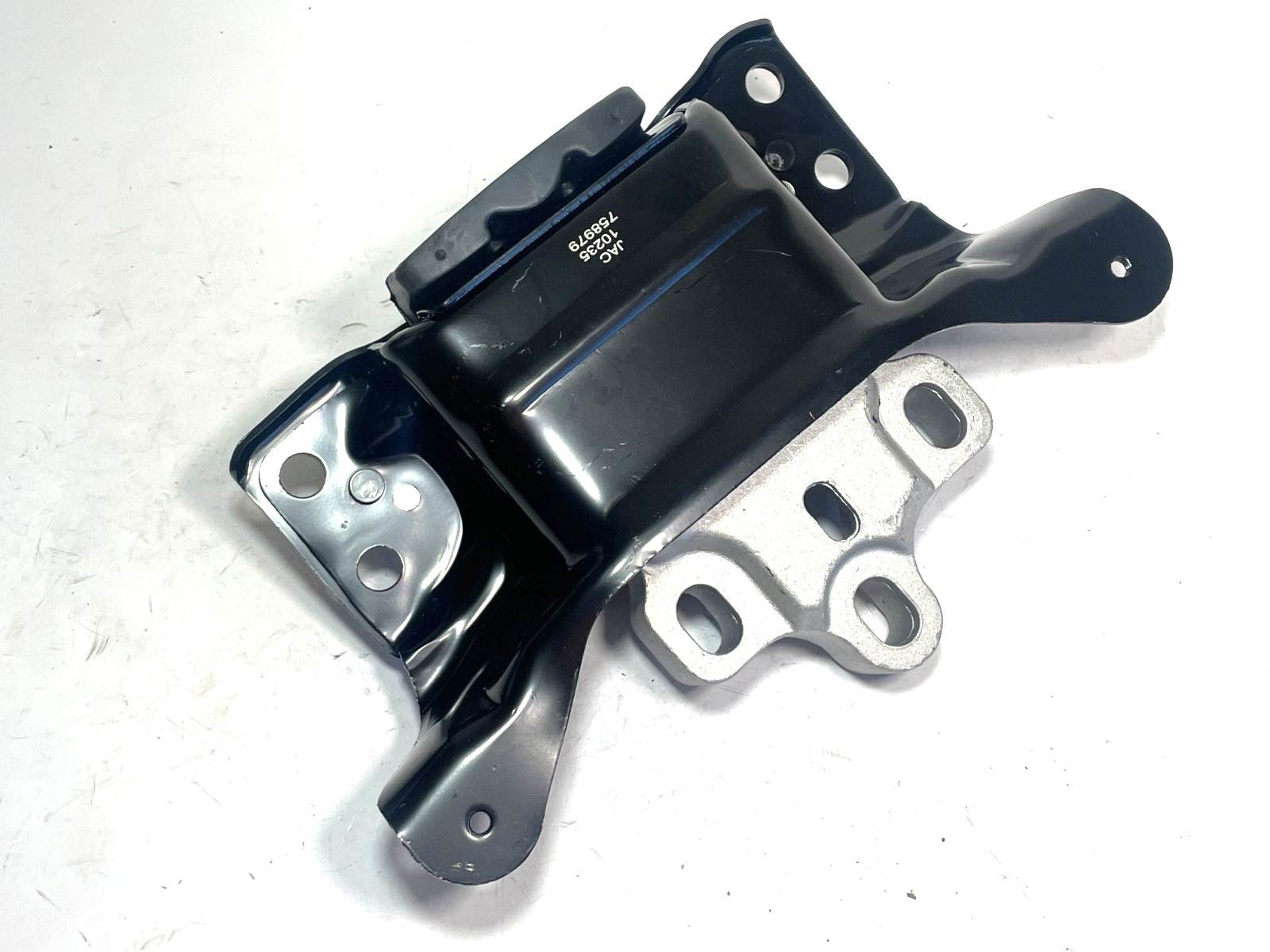 Transmission Mount 2018-2025 for Volkswagen Atlas Cross Sport Teramont Tiguan