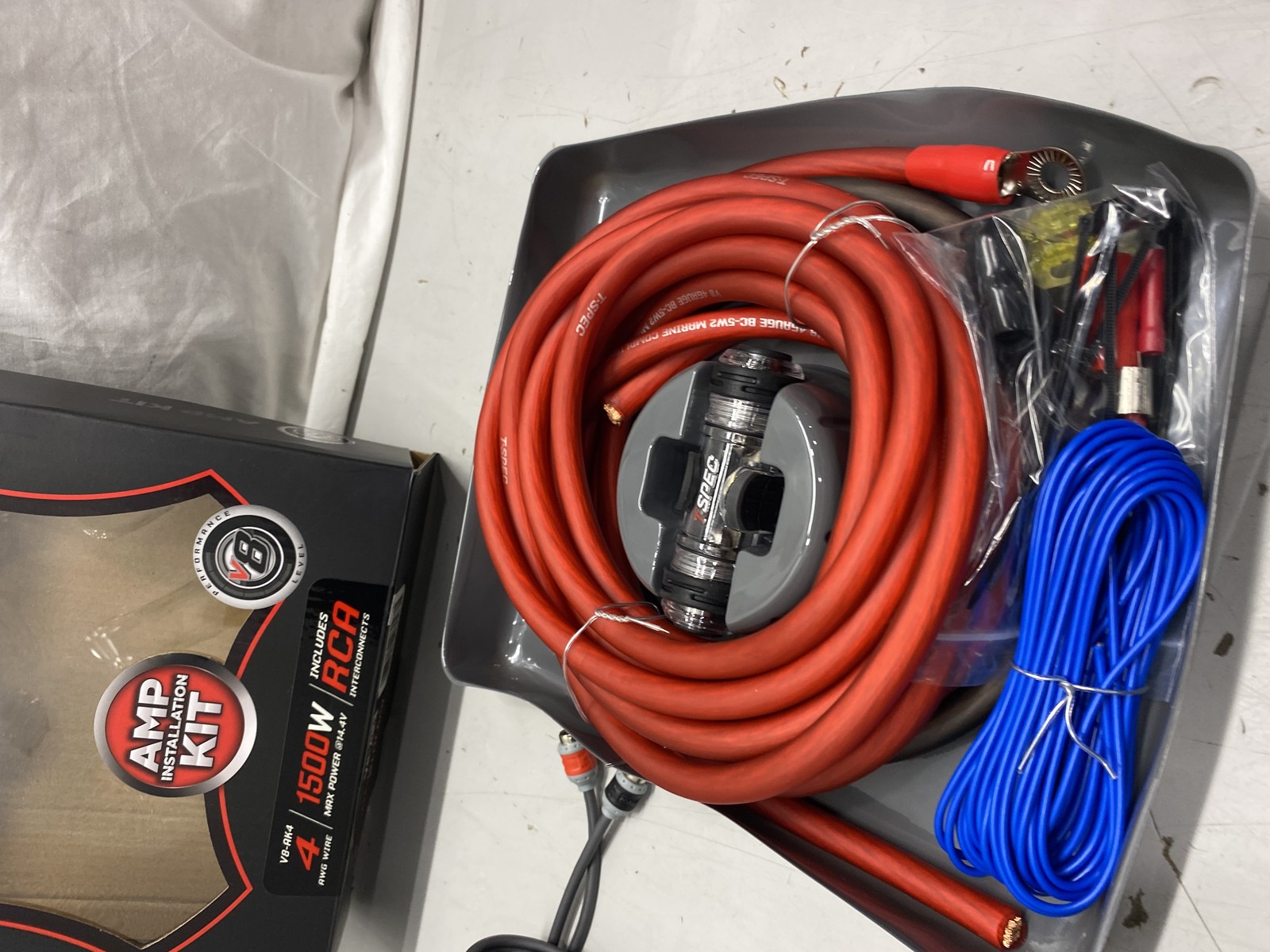 T-Spec V8-AK4 V8 4 AWG Amp Kit