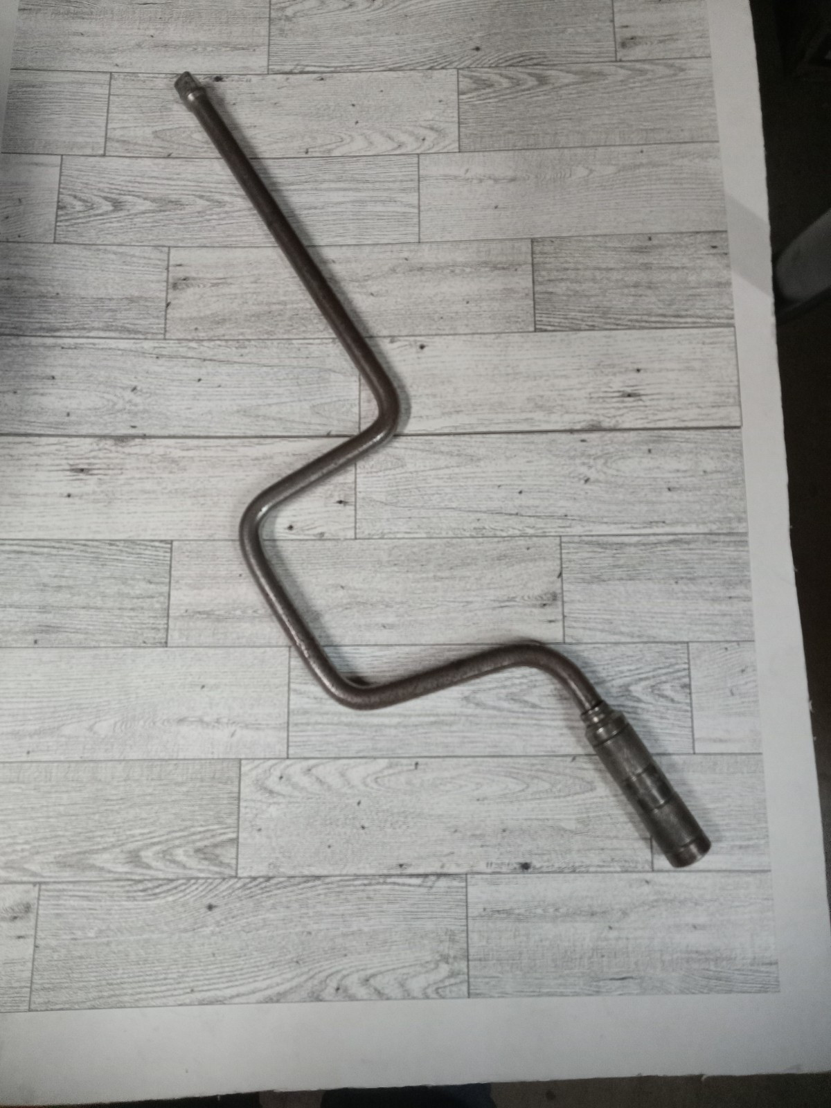 -Vintage Workhorse Hand Crank 18'' Speed Handle socket Wrench Drive 1/2''
